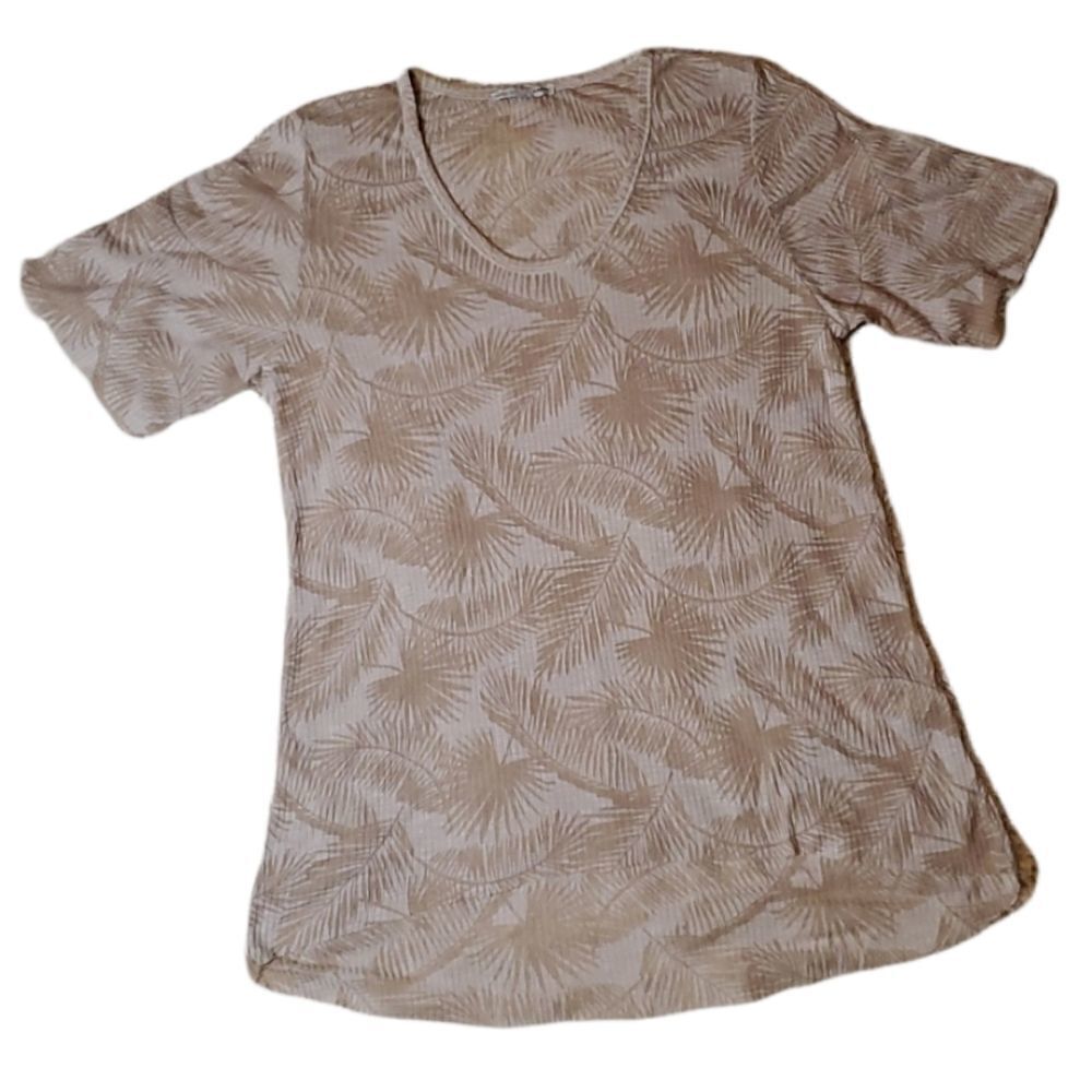ZARA Palm Leaf Raw Hem Short Sleeve Tee Shirt - Size Medium